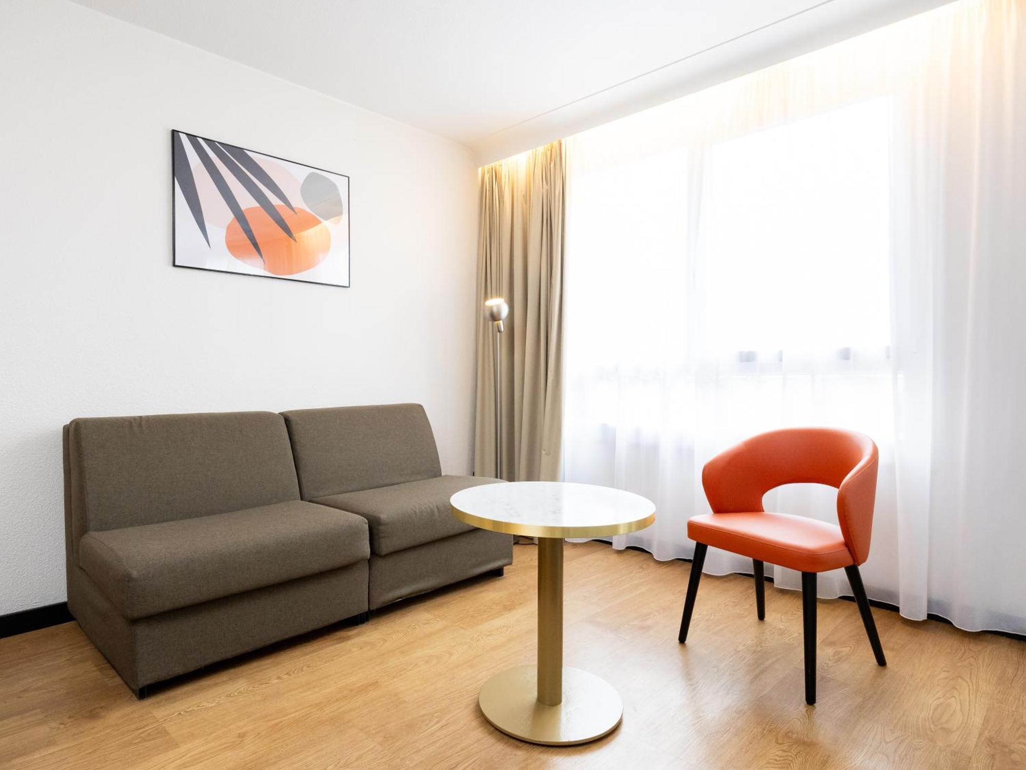 Novotel Suites Montpellier Antigone Exterior photo