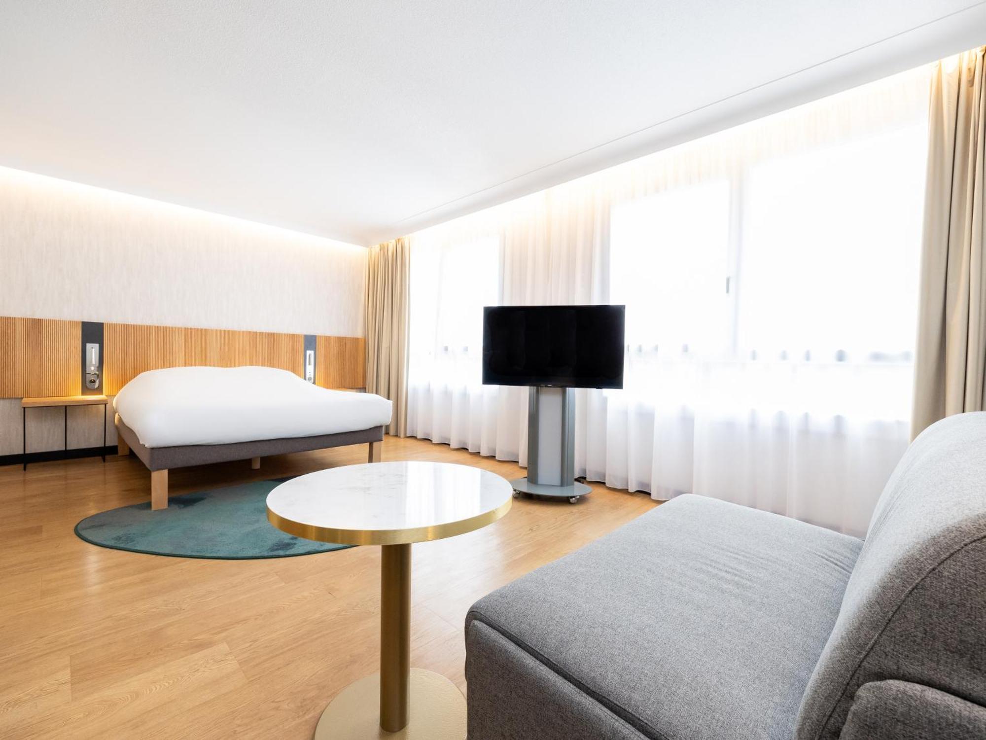 Novotel Suites Montpellier Antigone Exterior photo