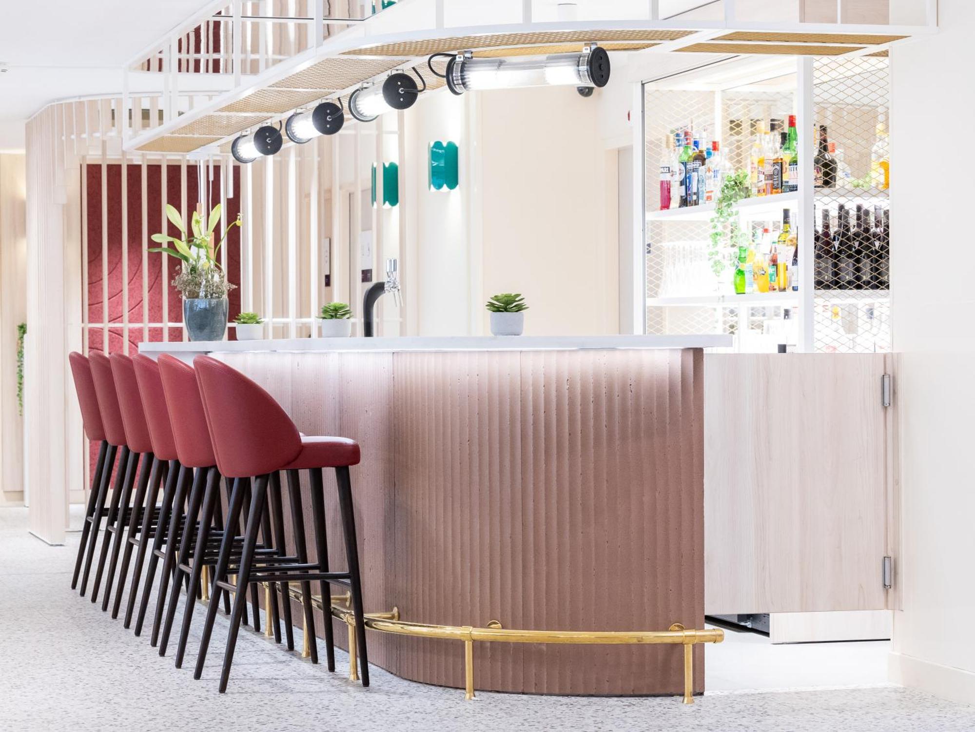 Novotel Suites Montpellier Antigone Exterior photo