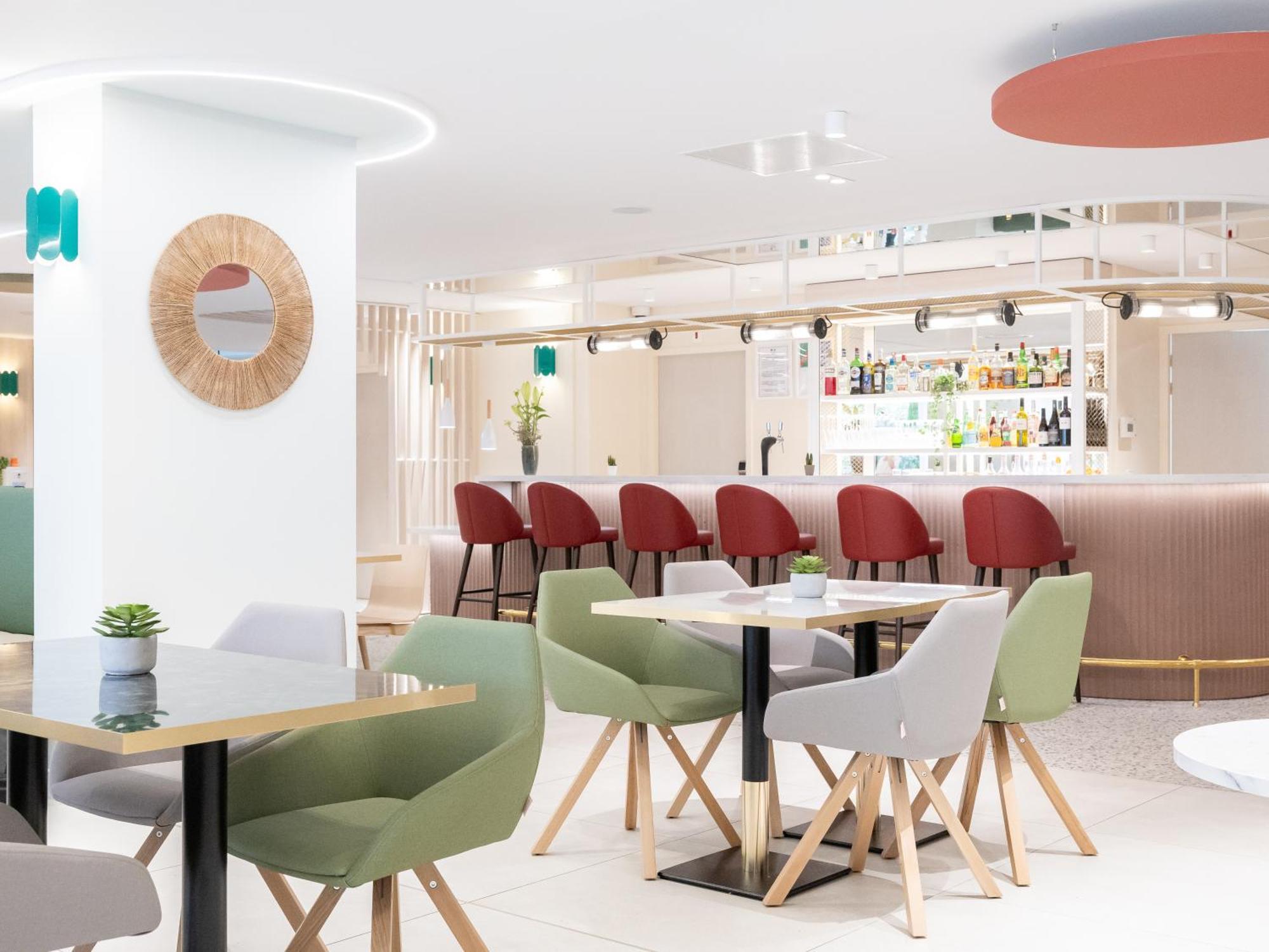 Novotel Suites Montpellier Antigone Exterior photo